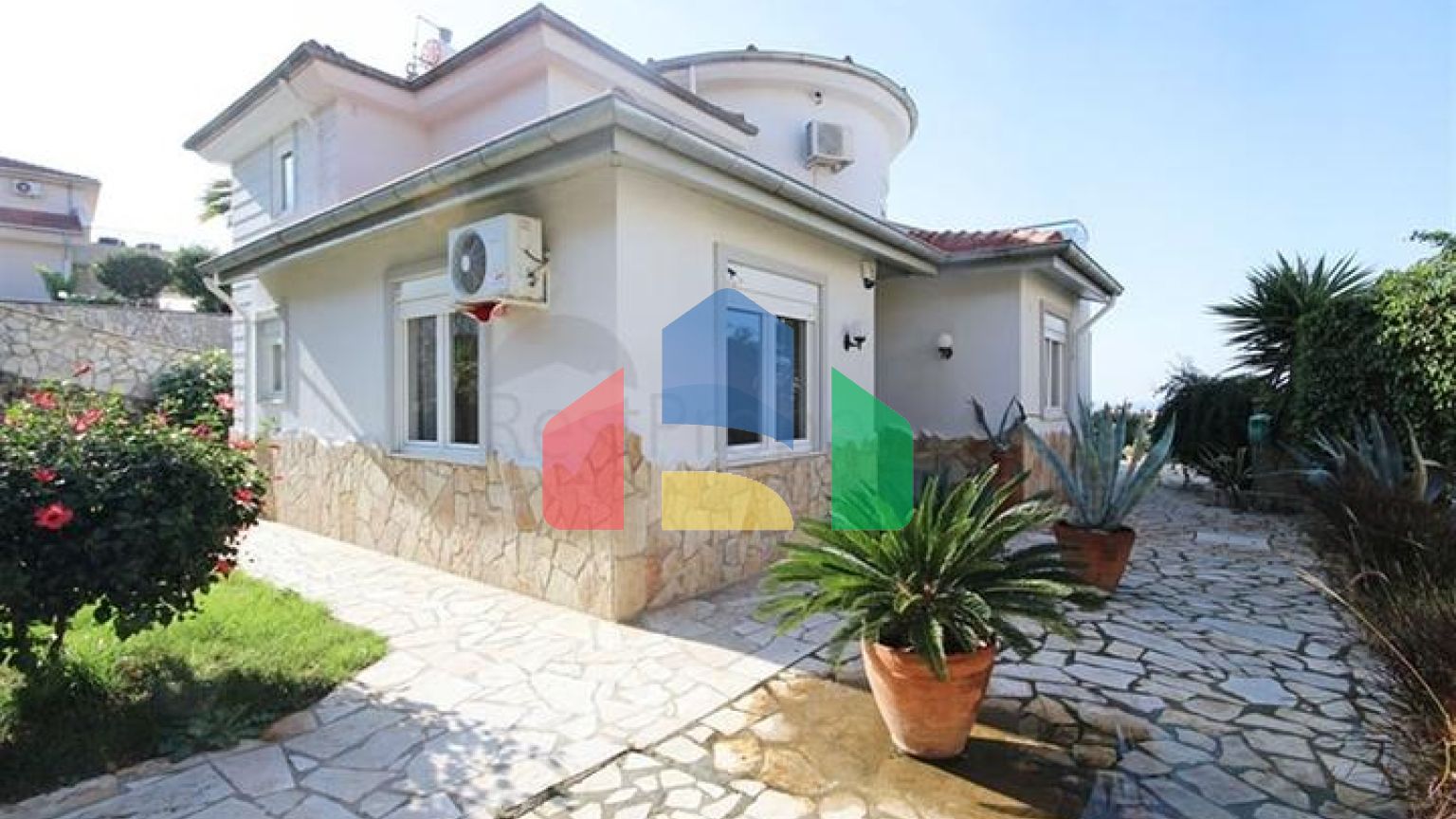 Вилла с панорамным видом на море