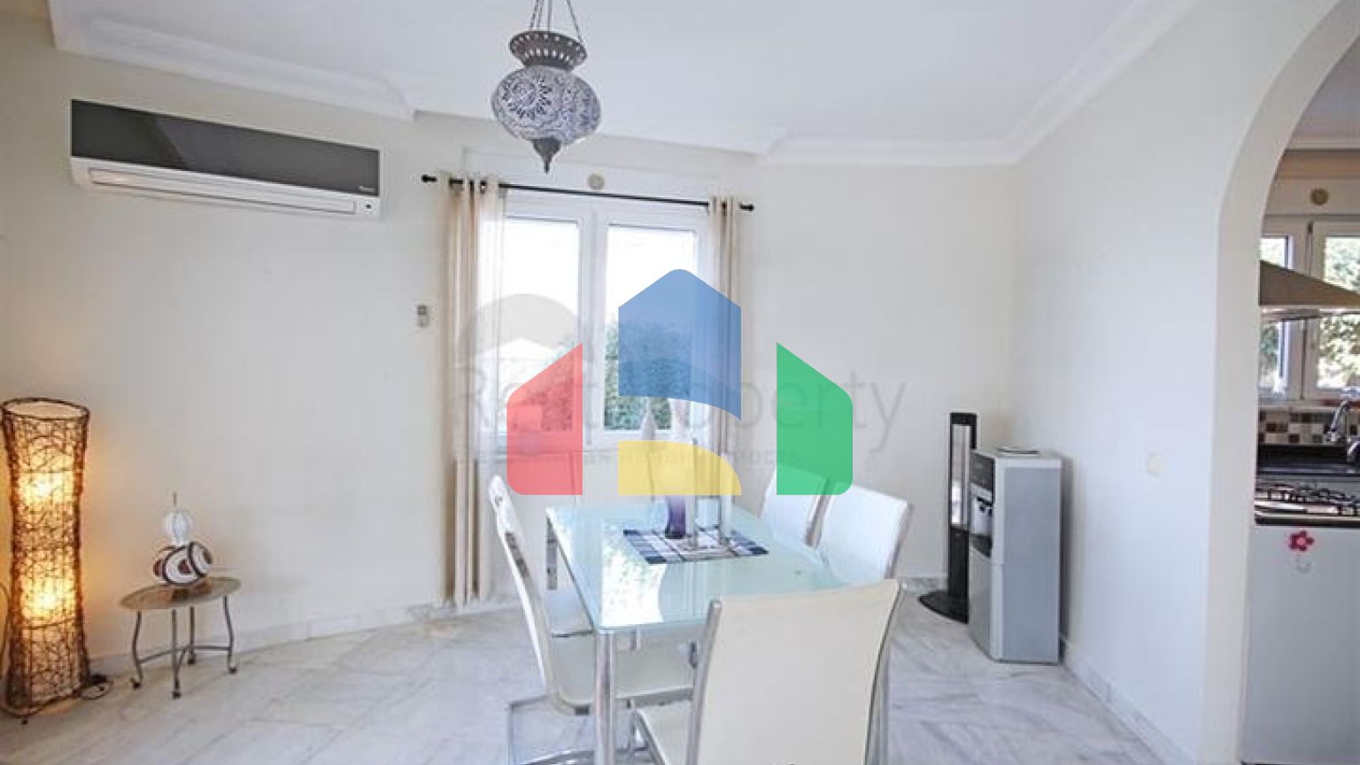 Вилла с панорамным видом на море