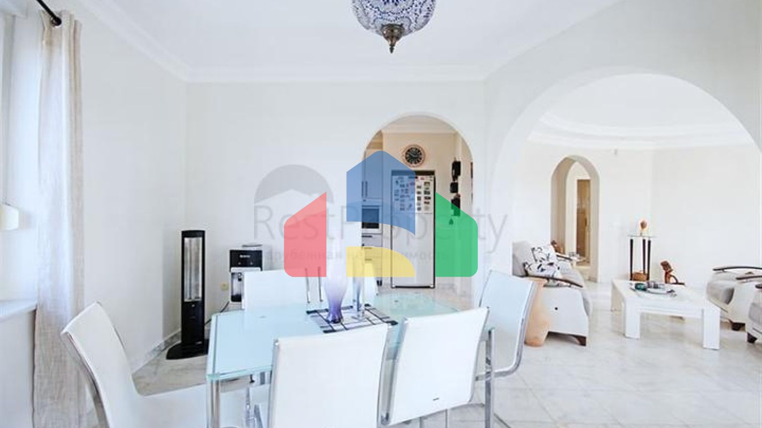 Вилла с панорамным видом на море