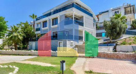 Furnished 3+1 villa in Kargicak