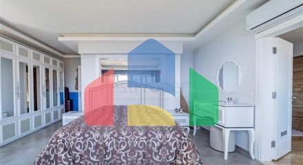 Вілла 3 + 1 з панорамним видом в районі Каргиджак