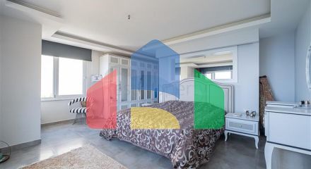 Вілла 3 + 1 з панорамним видом в районі Каргиджак