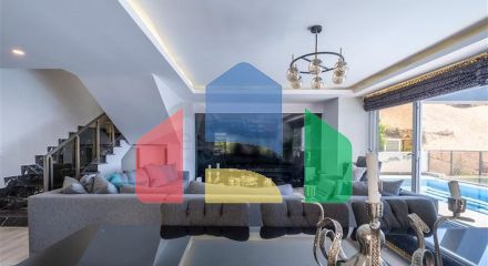 Вілла 3 + 1 з панорамним видом в районі Каргиджак