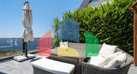 Вілла 3 + 1 з панорамним видом в районі Каргиджак