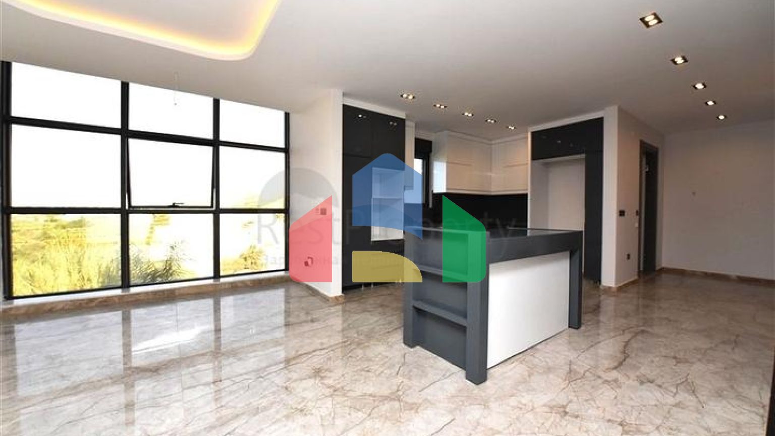 Новый инвестиционный проект с видом на горы в районе Каргыджак