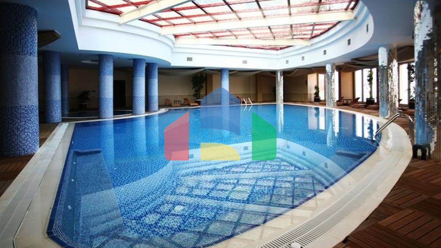 Апартаменты люкс-класса с прямым видом на море