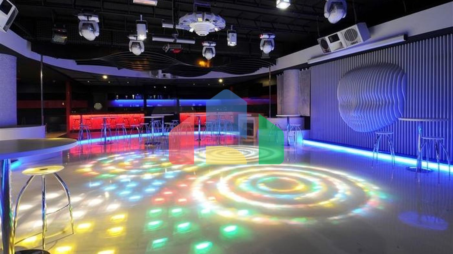 Апартаменты люкс-класса с прямым видом на море