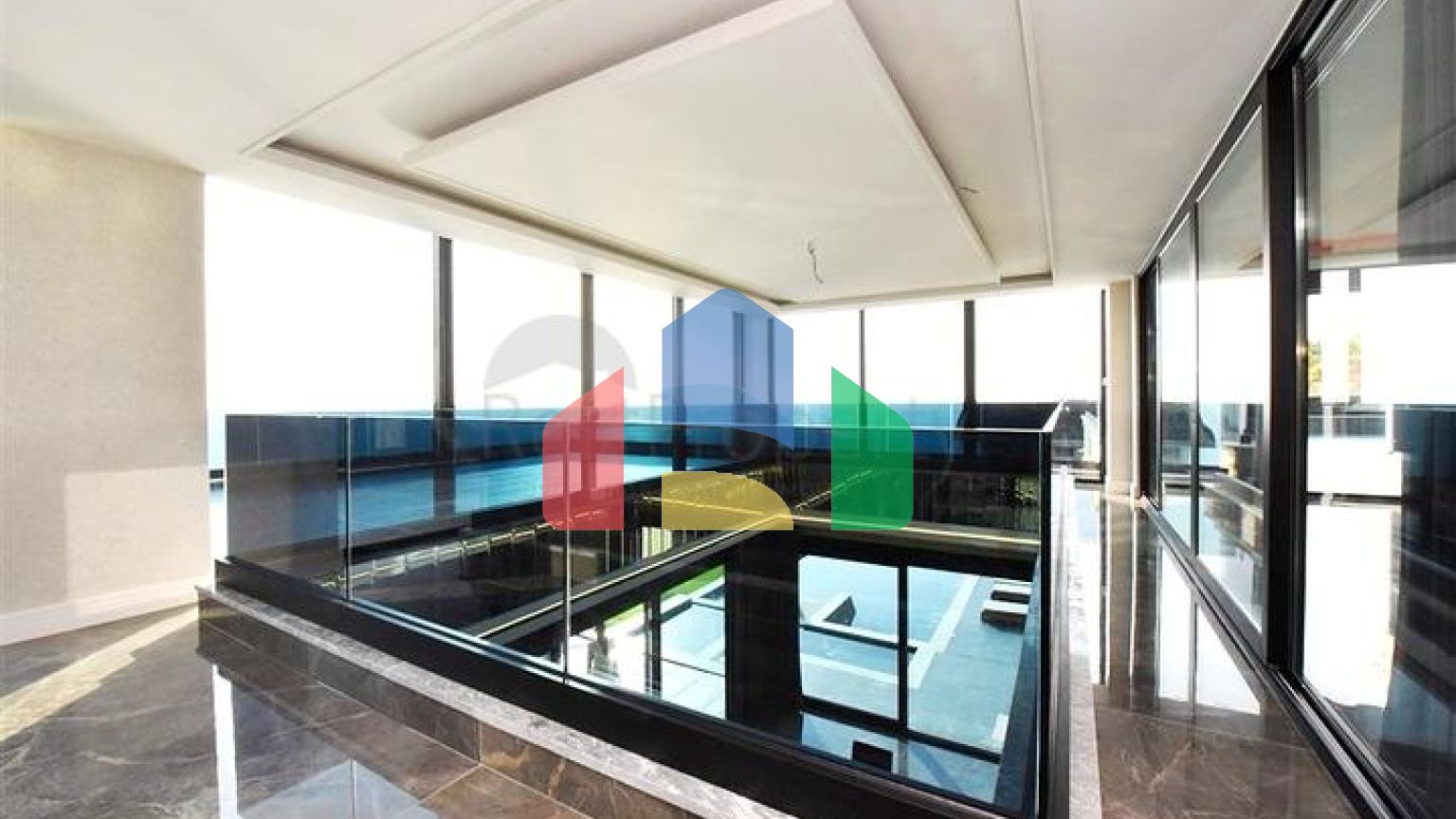 Приватна вілла за дизайнерським проектом