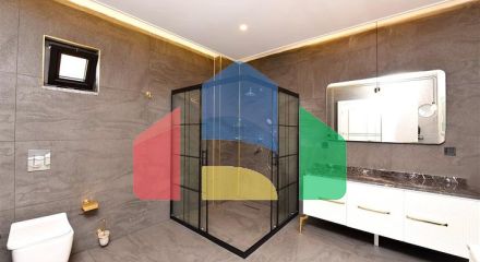 Приватна вілла за дизайнерським проектом