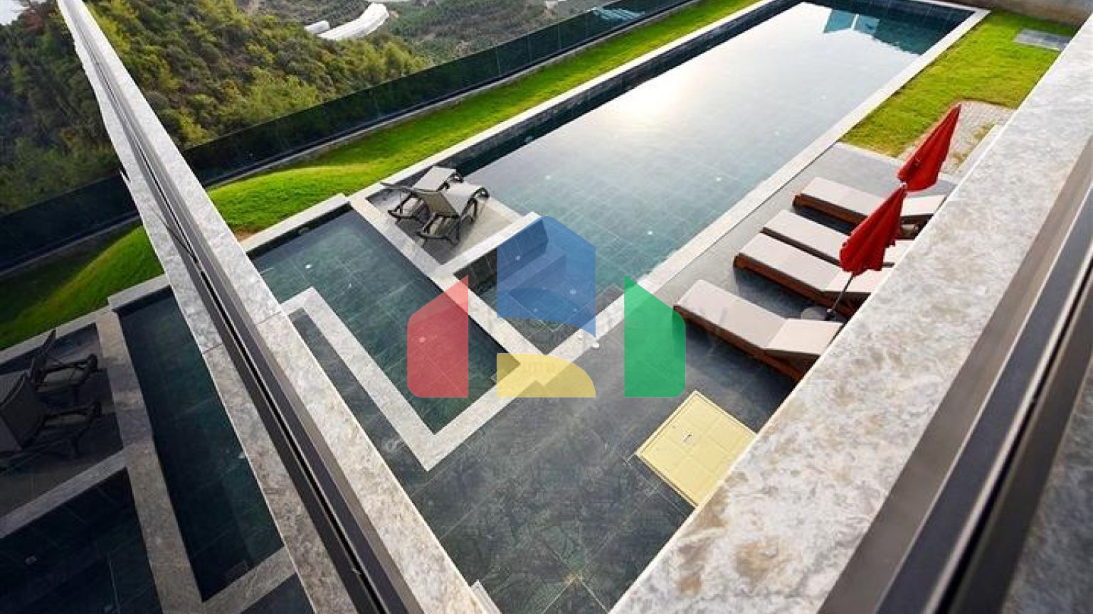 Приватна вілла за дизайнерським проектом