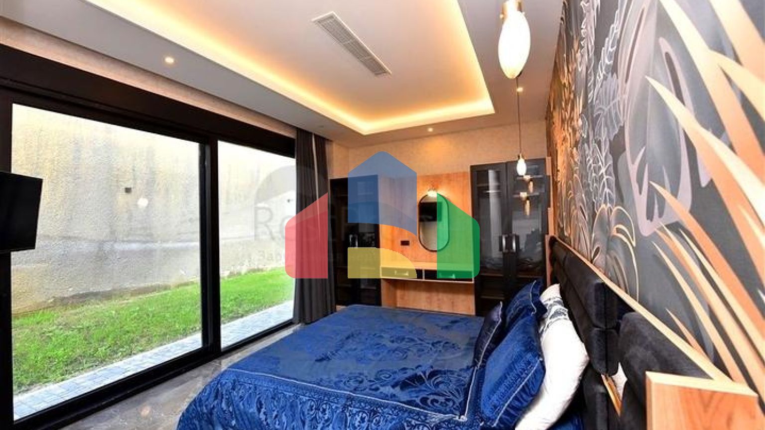 Приватна вілла за дизайнерським проектом