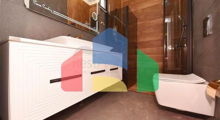 Приватна вілла за дизайнерським проектом