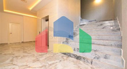 Приватна вілла за дизайнерським проектом