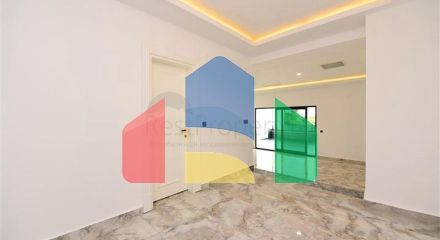 Приватна вілла за дизайнерським проектом