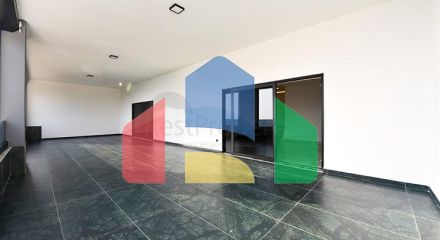 Приватна вілла за дизайнерським проектом