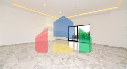 Приватна вілла за дизайнерським проектом