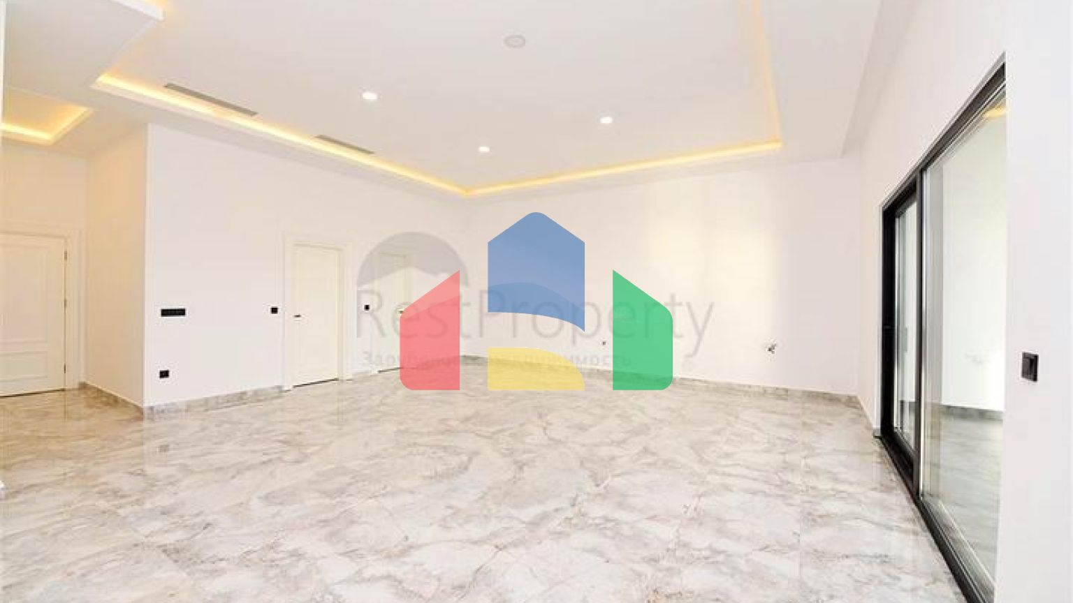 Приватна вілла за дизайнерським проектом