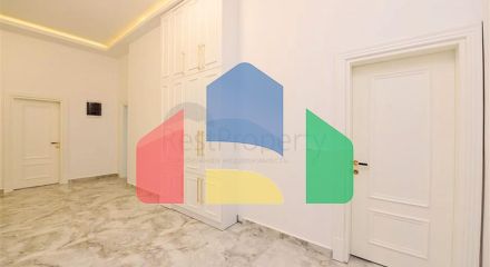 Приватна вілла за дизайнерським проектом