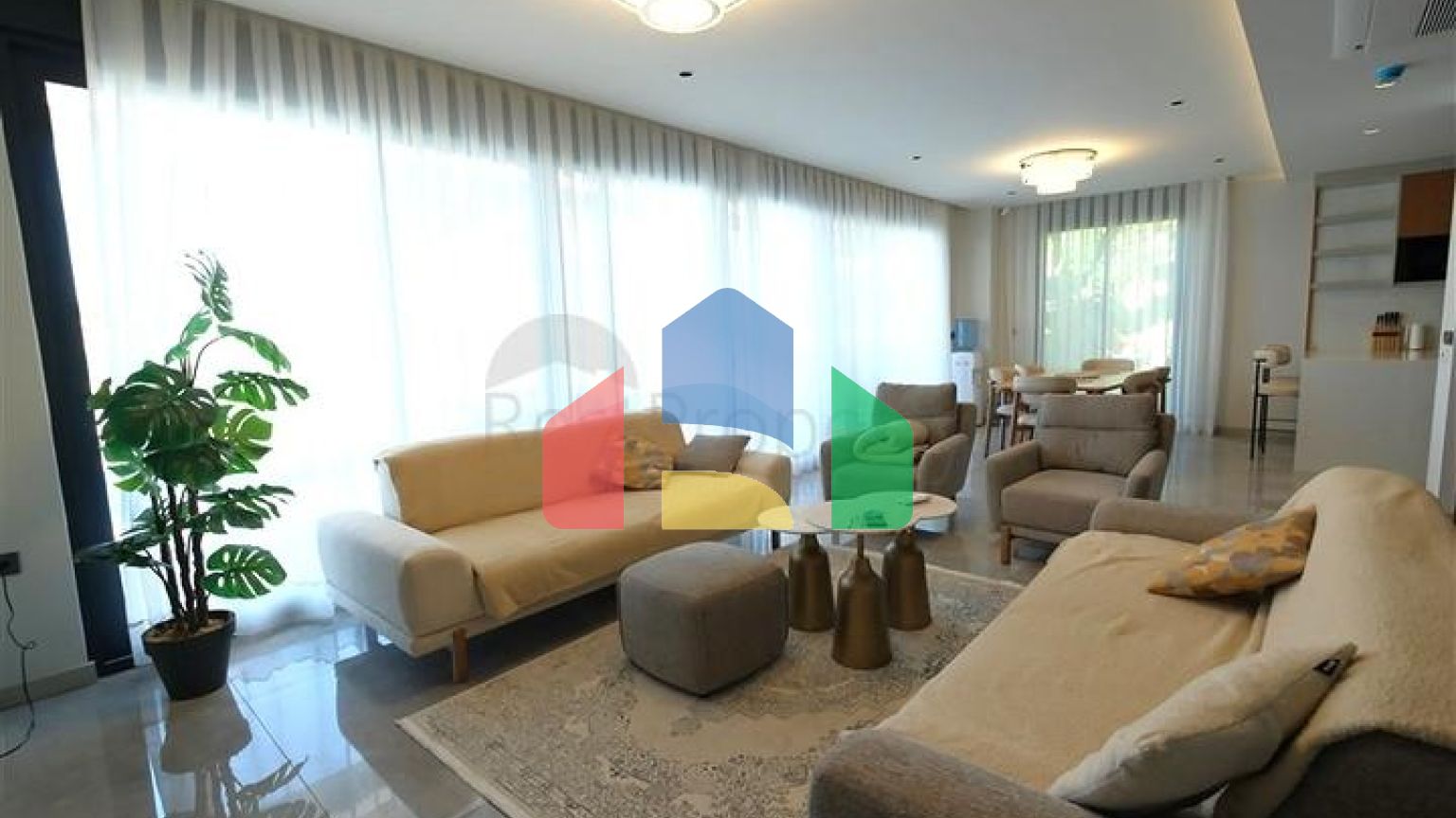 Сучасна вілла з панорамним видом на море в Каргиджаку