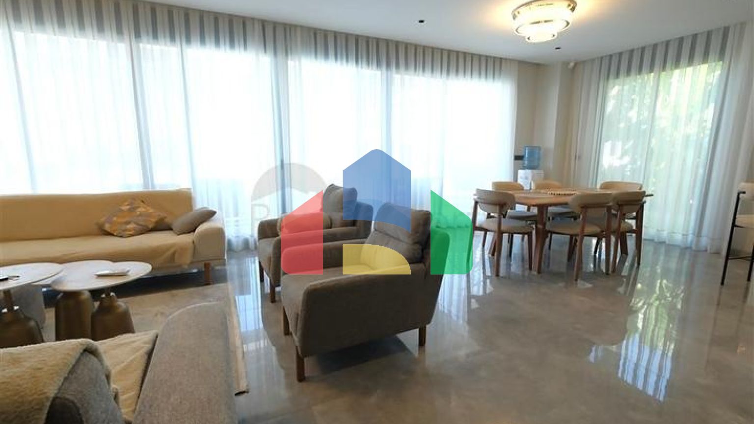 Сучасна вілла з панорамним видом на море в Каргиджаку