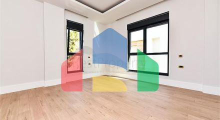 Розкішна вілла 4 + 1 в районі Каргиджак.