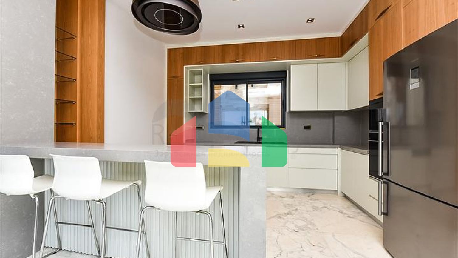 Розкішна вілла 4 + 1 в районі Каргиджак.