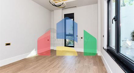 Розкішна вілла 4 + 1 в районі Каргиджак.