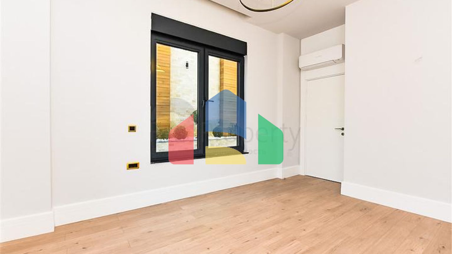 Розкішна вілла 4 + 1 в районі Каргиджак.