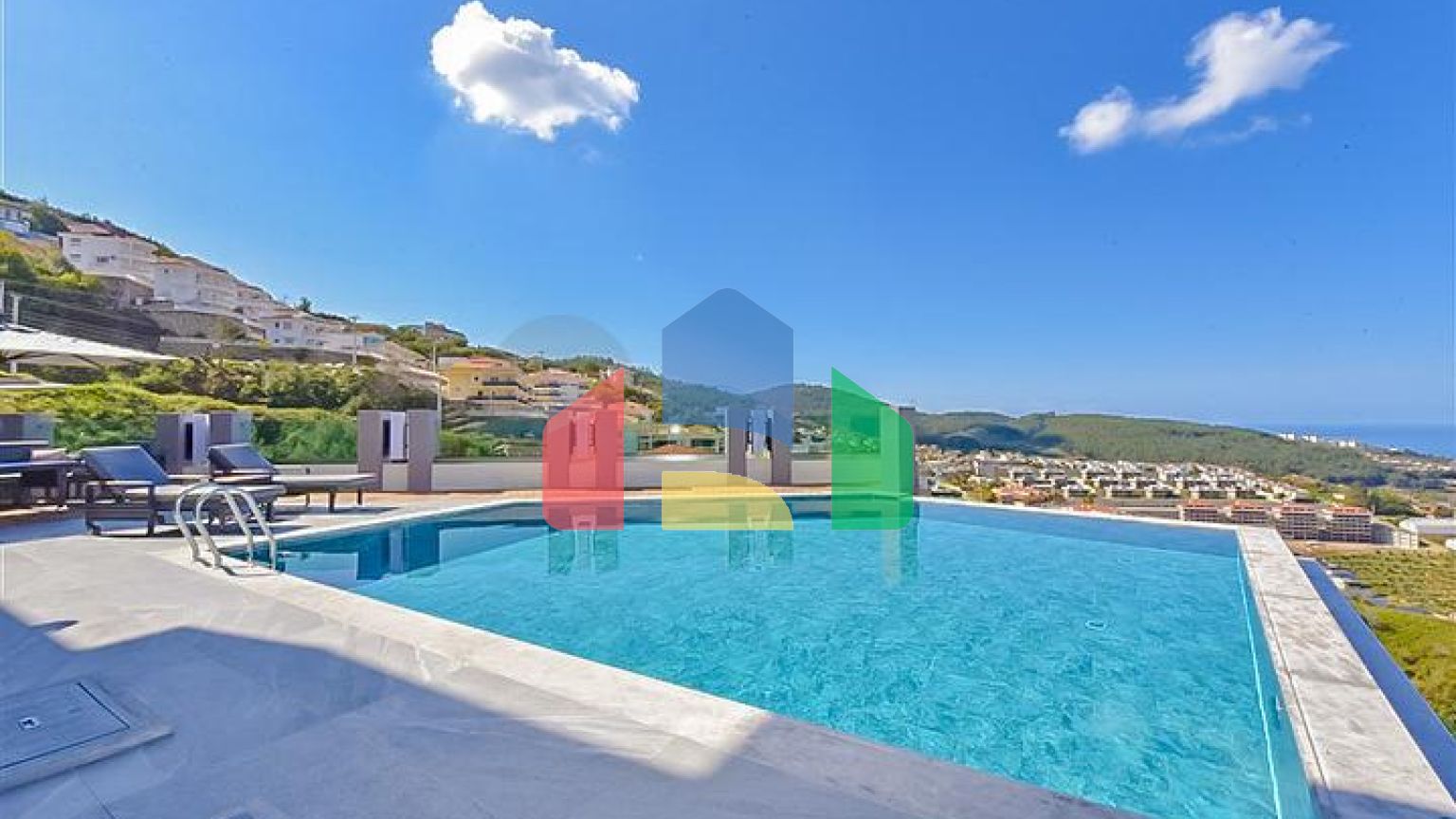 Розкішна вілла 4 + 1 в районі Каргиджак.