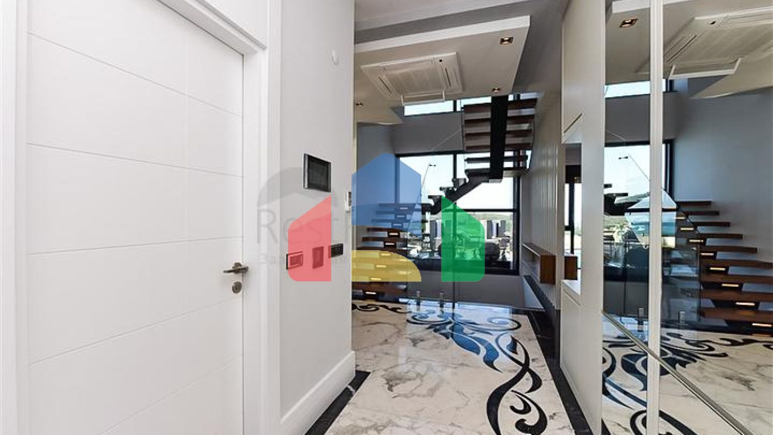 Розкішна вілла 4 + 1 в районі Каргиджак.