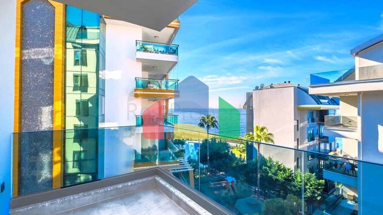 Трёхкомнатная квартира 2+1 рядом с побережьем в районе Каргыджак