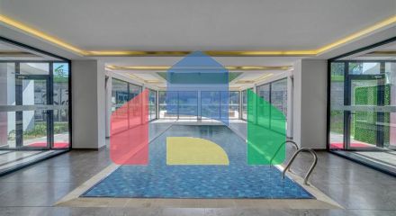 Трёхкомнатный пентхаус с террасой и развитой инфраструктурой в районе Каргыджак