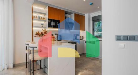 Сучасна вілла 3+1 з терасою і розвиненою інфраструктурою в районі Каргиджак