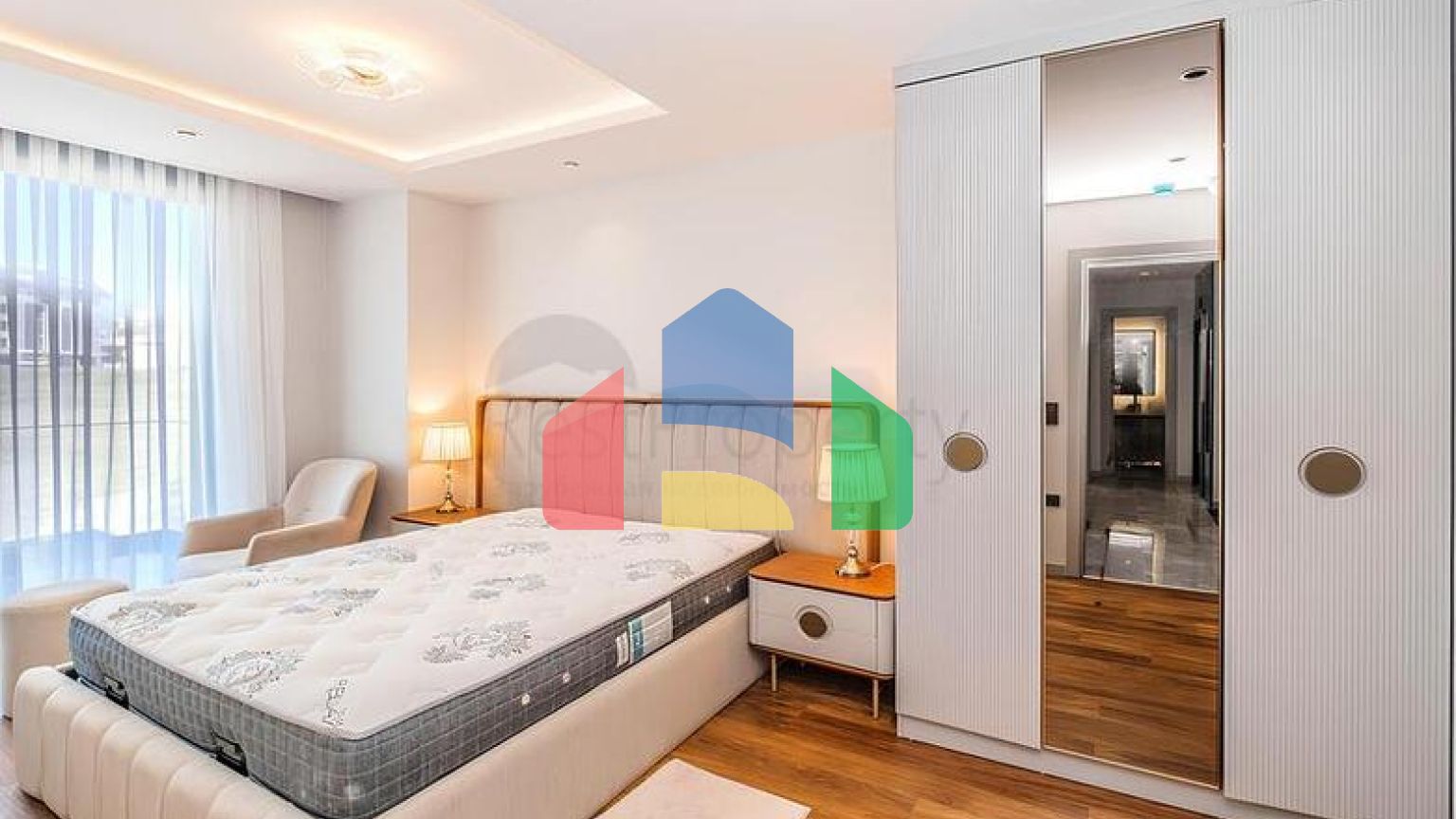 Сучасна вілла 3+1 з терасою і розвиненою інфраструктурою в районі Каргиджак