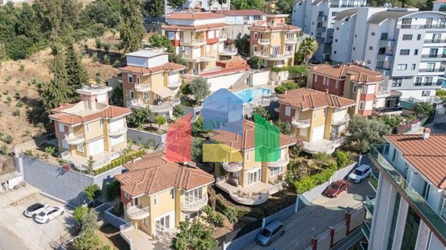 Вілла з просторим плануванням в районі Каргаджак