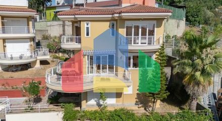 Вілла з просторим плануванням в районі Каргаджак