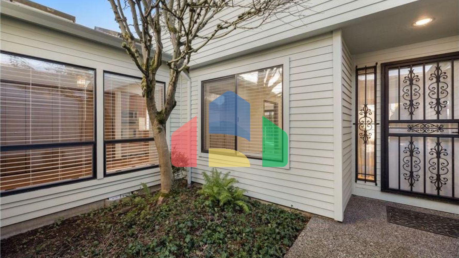 Residential - Single Family Home - Portland, Oregon, United States - United States