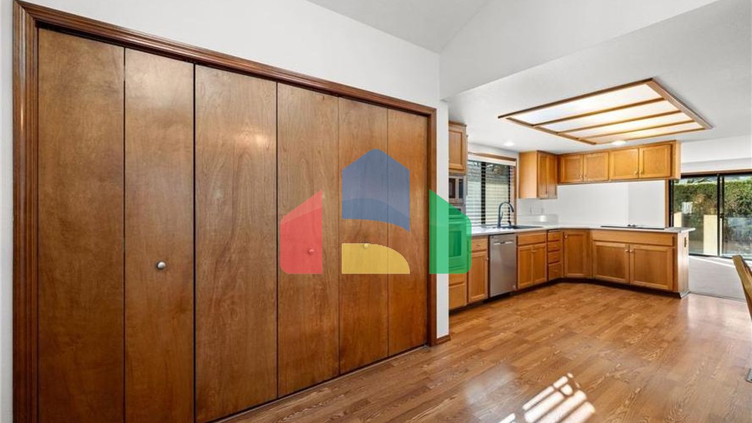 Residential - Single Family Home - Portland, Oregon, United States - United States