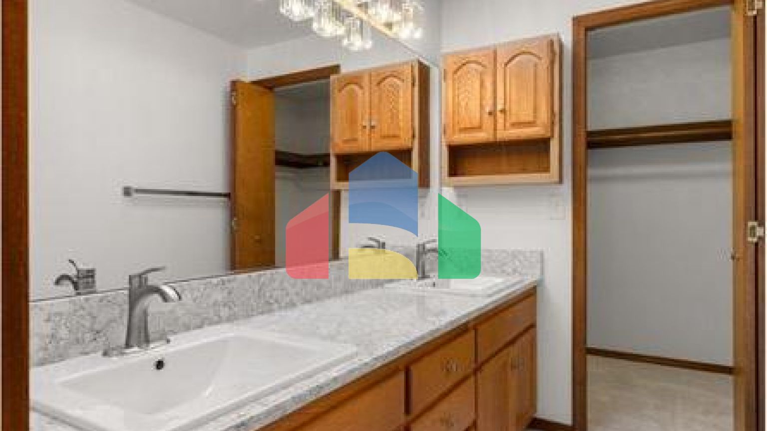 Residential - Single Family Home - Portland, Oregon, United States - United States