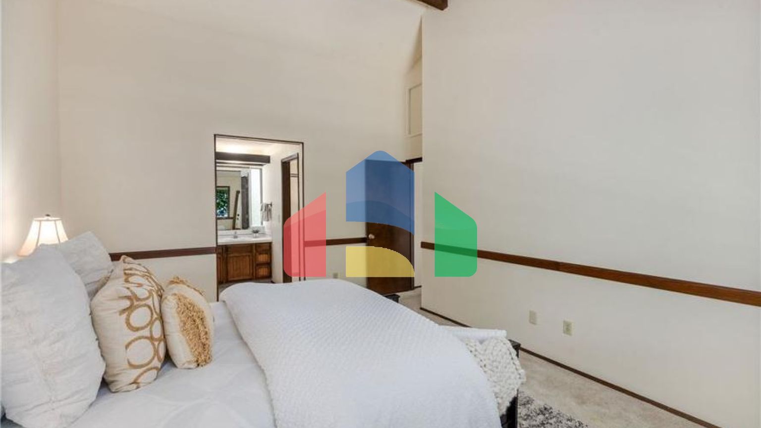 Residential - Single Family Home - Portland, Oregon, United States - United States