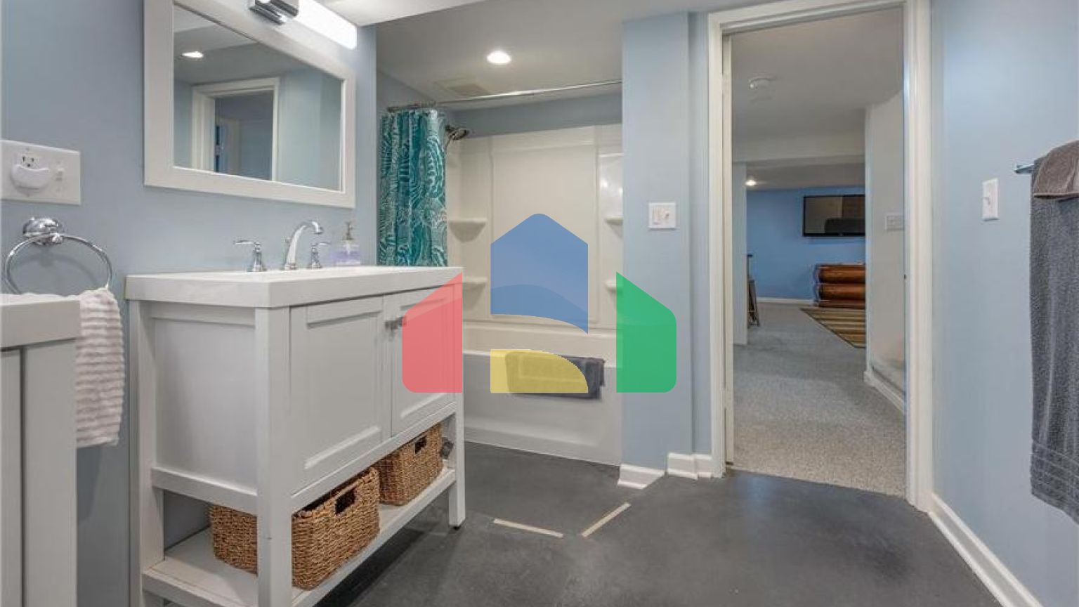 Residential - Single Family Home - Portland, Oregon, United States - United States