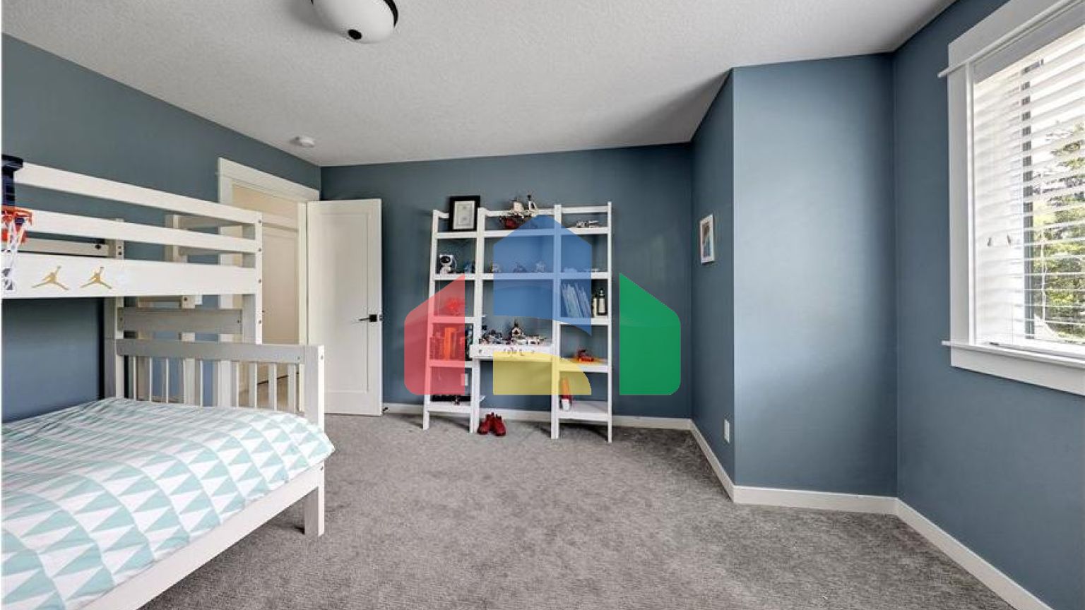 Residential - Single Family Home - Portland, Oregon, United States - United States