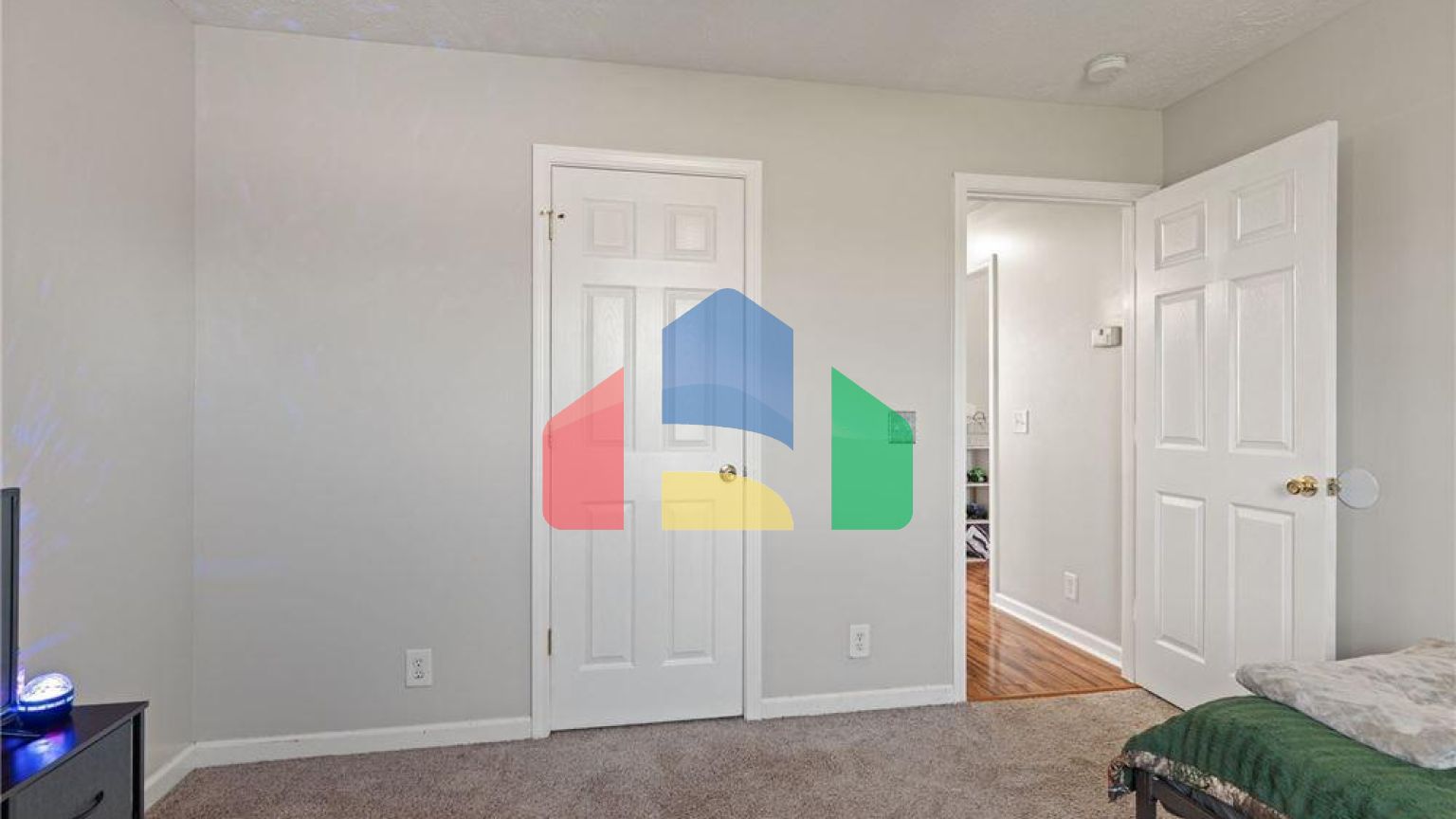 Residential - Single Family Home - Portland, United States - United States