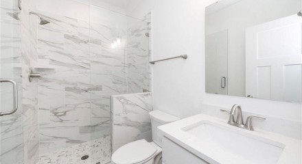Residential - Single Family Home - Raleigh, North Carolina, United States - United States