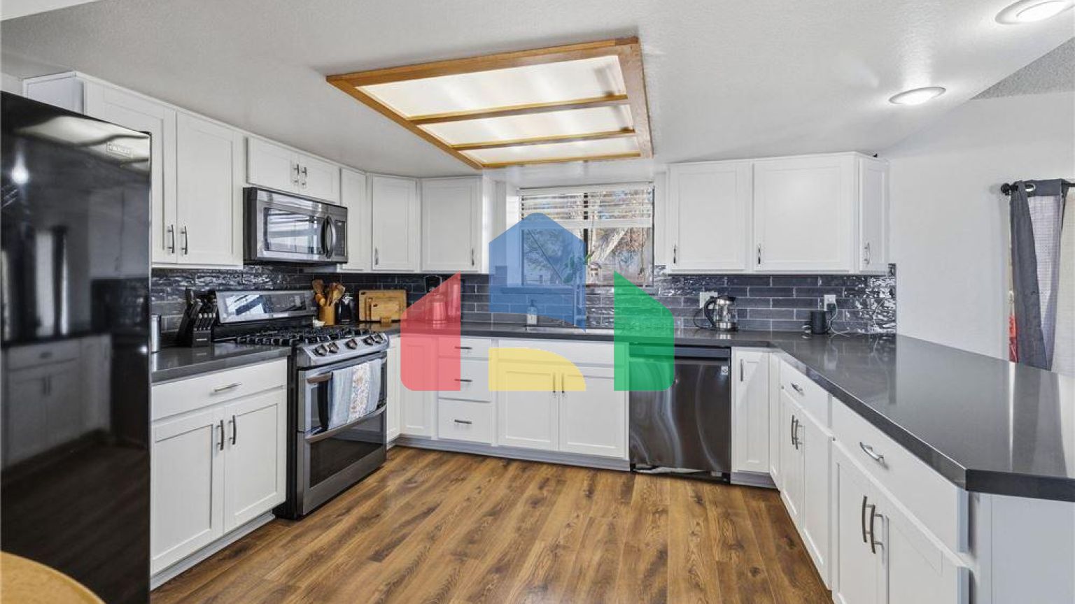 Residential - Single Family Home - Reno, Nevada, United States - United States