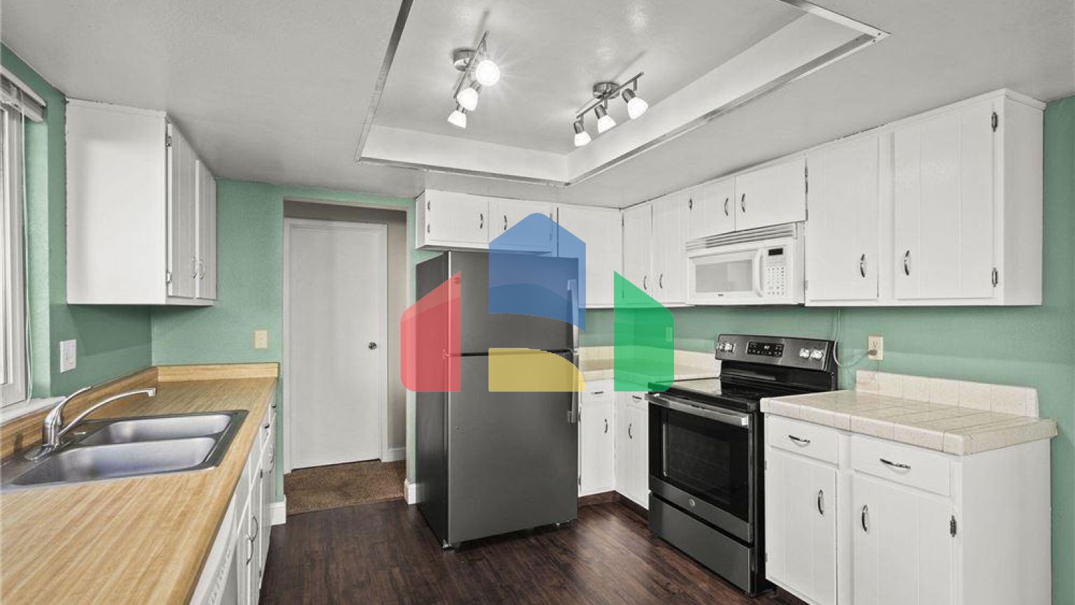 Residential - Townhouse - Reno, Nevada, United States - United States