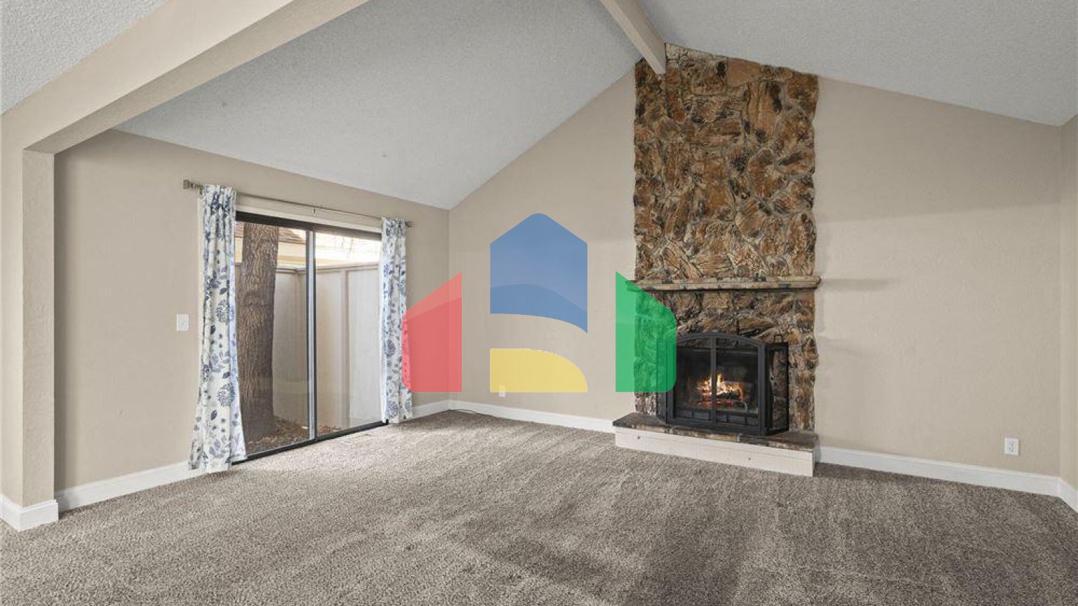 Residential - Townhouse - Reno, Nevada, United States - United States