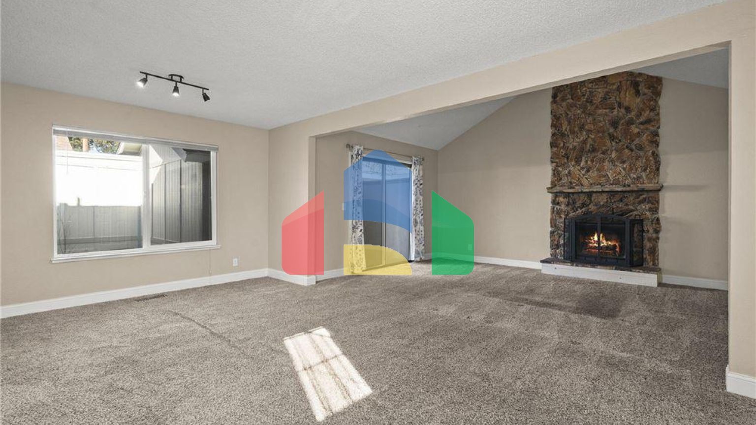 Residential - Townhouse - Reno, Nevada, United States - United States