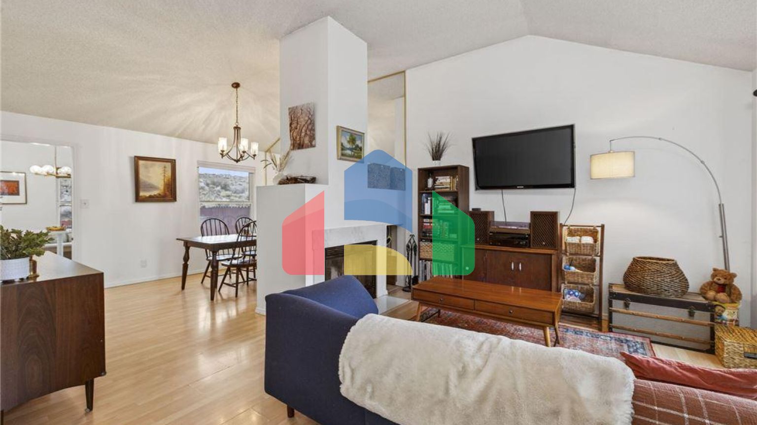 Residential - Single Family Home - Reno, Nevada, United States - United States