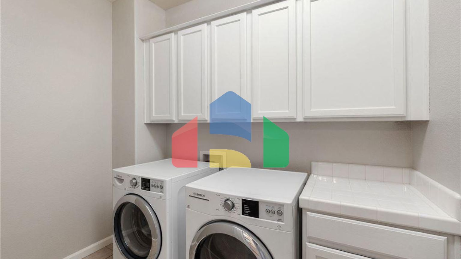 Residential - Single Family Home - Reno, Nevada, United States - United States